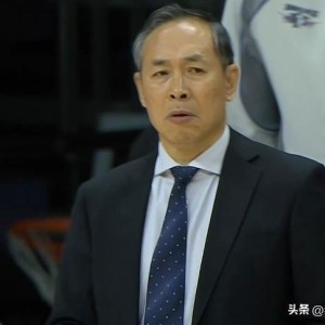 2026世界杯直播app下载-许利民：末节麦基和周琦在场表现 坚定后续围绕双塔搭配更多的战术